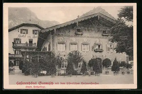 AK Garmisch, Husarenhotel mit dem historischen Husarenfenster