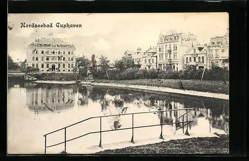 AK Cuxhaven, Blick übers Wasser auf Wohnhäuser
