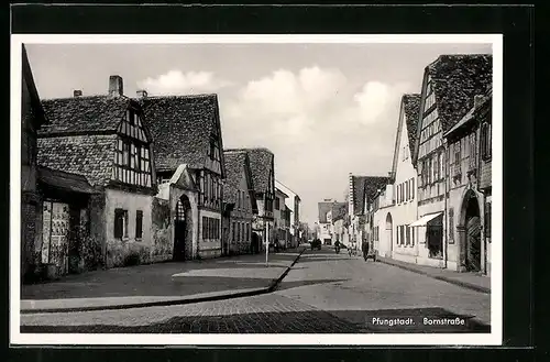 AK Pfungstadt, Strassenpartie mit Wohnhäusern