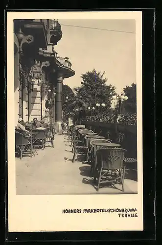 AK Wien, Terrasse von Hübners Parkhotel in Schönbrunn