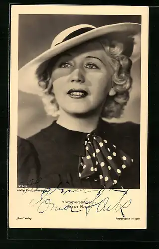 AK Kammersängerin Erna Sack mit Hut, original Autograph
