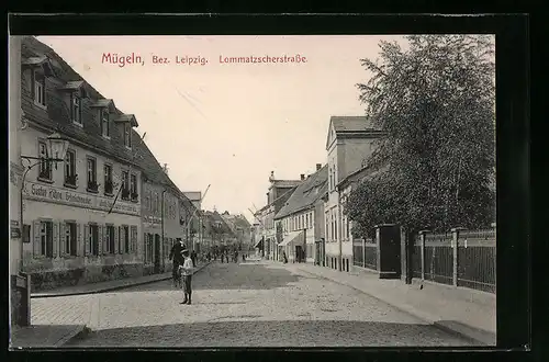 AK Mügeln /Bez. Leipzig, Lommatzscherstrasse mit Schneiderei Gustav Kühne