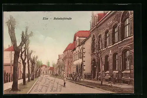 AK Elze, Passanten in der Bahnhofstrasse