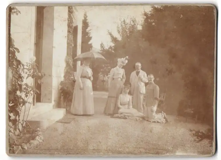 28 Fotografien unbekannter Fotograf, Venedig, Baron Hilmar von dem Bussche in Venedig, Gondel, Kriegsschiff, 1900 1