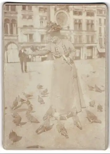 28 Fotografien unbekannter Fotograf, Venedig, Baron Hilmar von dem Bussche in Venedig, Gondel, Kriegsschiff, 1900