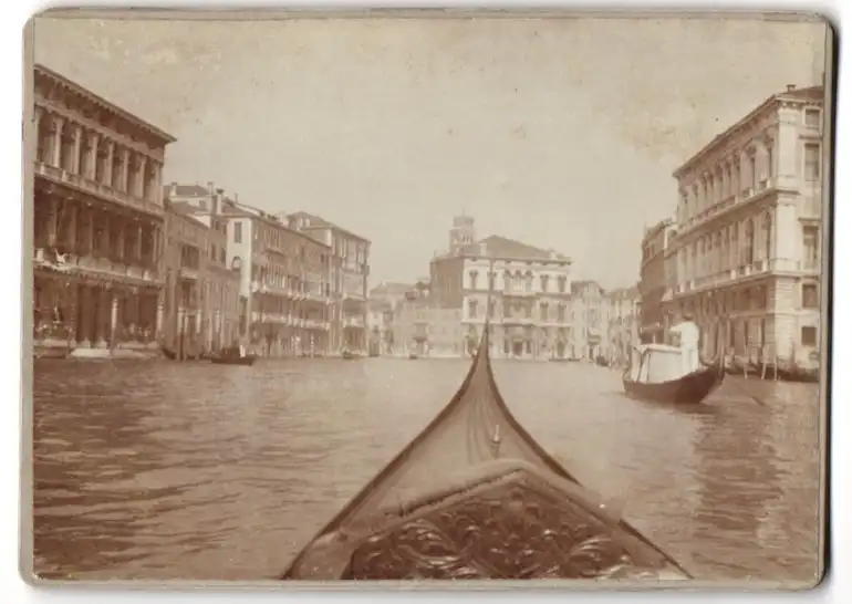 28 Fotografien unbekannter Fotograf, Venedig, Baron Hilmar von dem Bussche in Venedig, Gondel, Kriegsschiff, 1900 20