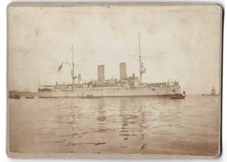 28 Fotografien unbekannter Fotograf, Venedig, Baron Hilmar von dem Bussche in Venedig, Gondel, Kriegsschiff, 1900 23