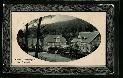 Präge-AK Löwenhagen bei Dransfeld, Ortsansicht mit Wohnhäusern