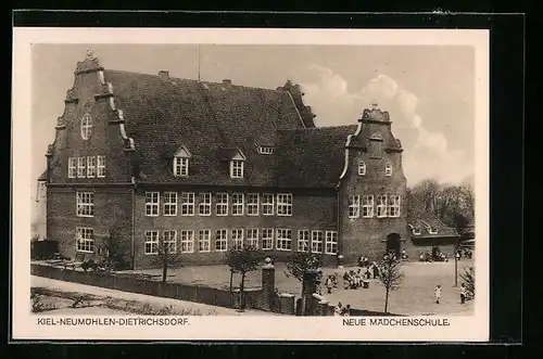 AK Kiel-Neumühlen-Dietrichshof, Neue Mädchenschule