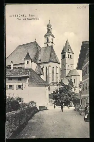 AK Kitzbühel, Spaziergang an der Pfarr- und Frauenkirche