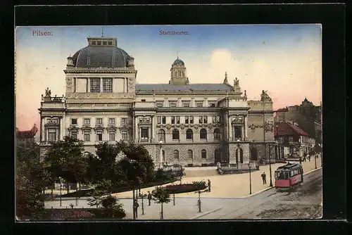 AK Pilsen, Stadttheater und Strassenbahn
