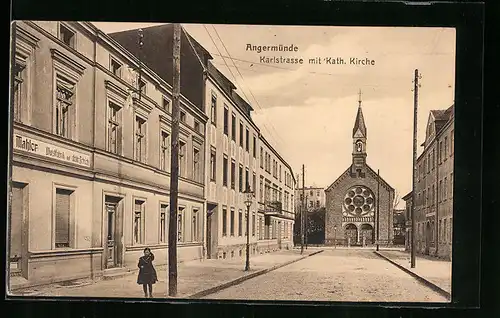 AK Angermünde, Karlstrasse mit Kath. Kirche