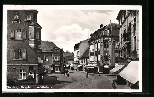 AK Weiden /Oberpfalz, Wörthstrasse mit Geschäften