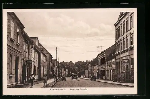 AK Friesack /Mark, Berliner Strasse mit Hotel Märkischer Hof