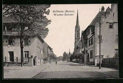 AK Müllheim in Baden, Passanten in der Werderstrasse