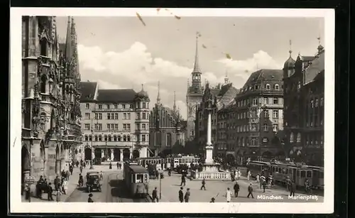 AK München, Marienplatz mit Strassenbahn