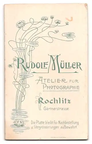 Fotografie Rudolf Müller, Rochlitz, Gärtnerstrasse, Junge Dame mit zurückgebundenem Haar