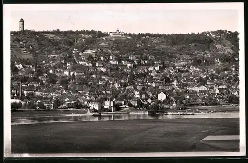 Fotografie Brück & Sohn Meissen, Ansicht Kötzschenbroda, Blick auf den Ort mit Friedensburg und Bismarckturm