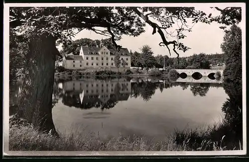 Fotografie Brück & Sohn Meissen, Ansicht Grillenburg, Blick auf das Jagdschloss Grillenburg