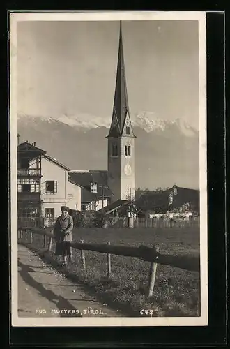 AK Mutters, Kirche gegen das Gebirge