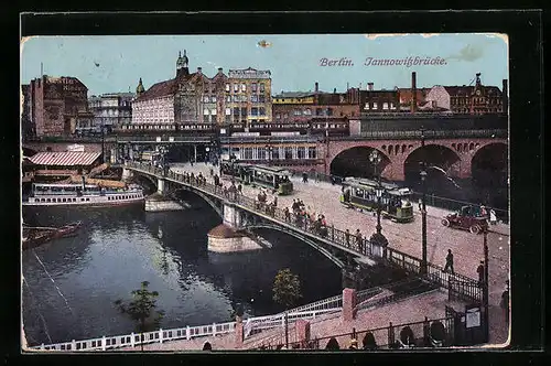 AK Berlin, Strassenbahnen und Auto auf der Jannowitzbrücke