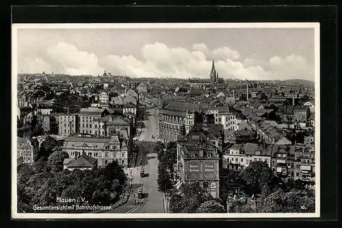 AK Plauen i. V., Gesamtansicht mit Strassenbahnen in der Bahnhofstrasse