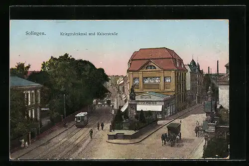 AK Solingen, Strassenbahn am Kriegerdenkmal auf der Kaiserstrasse