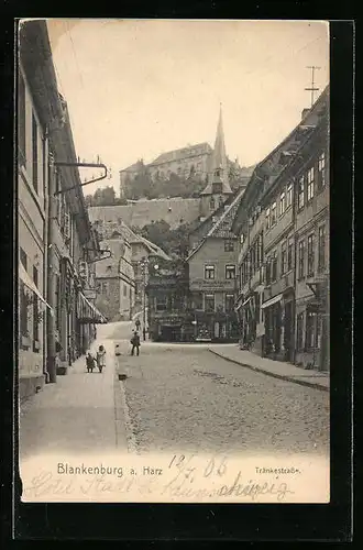 AK Blankenburg /Harz, Tränkestrasse mit Kirche und Konditorei