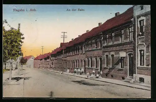 AK Raguhn i. Anh., Strassenpartie an der Bahn