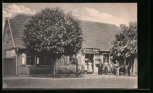 AK Rossdorf, Passanten vor dem Gasthof zur Einigkeit