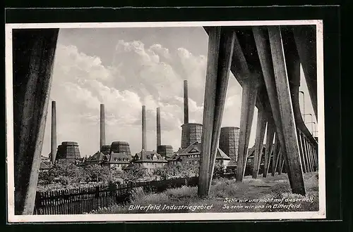 AK Bitterfeld, Industriegebiet mit Schornsteinen