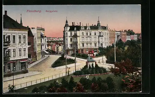 AK Flensburg, Burgplatz mit Geschäften