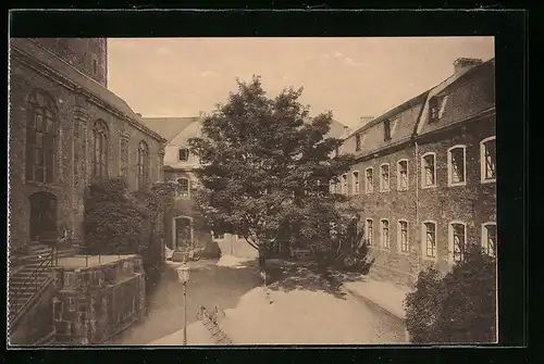AK Siegburg, Haupteingang der Benediktiner-Abtei Michelsberg
