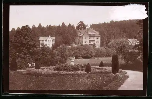 Fotografie Brück & Sohn Meissen, Ansicht Bad Elster, Partie im Albertpark mit Villa Hubertus