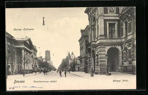 AK Dessau, Herzogl. Hoftheater und Palais in der Kavalierstrasse