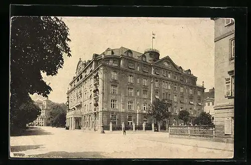 AK München, Strassenpartie am Regina-Palast-Hotel
