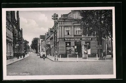 AK Genthin, Poststrasse mit Geschäft Naverma-Haus