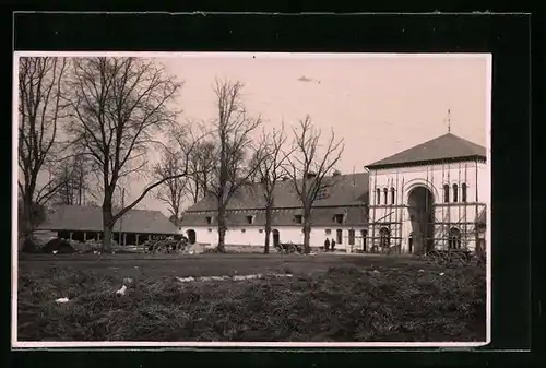 Foto-AK Fargau-Pratjau, Sanierungsarbeiten am Gut Salzau