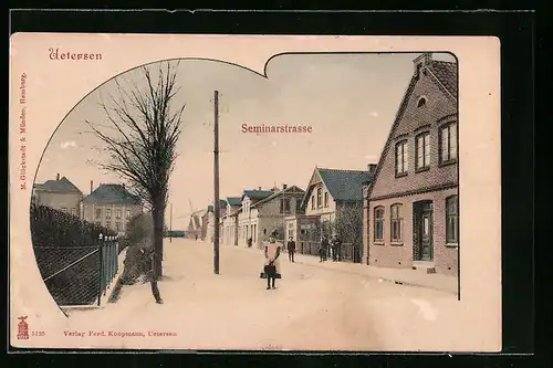 AK Uetersen, Passanten in der Seminarstrasse