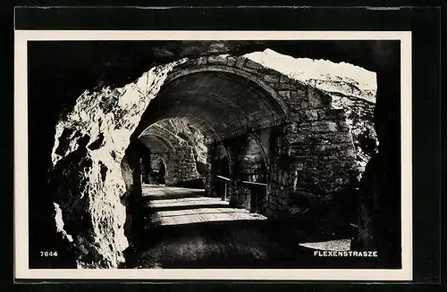 AK Flexenstrasse, Strassenabschnitt mit Tunnel