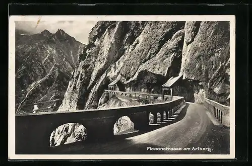 AK Flexenstrasse am Arlberg, Strassenpartie