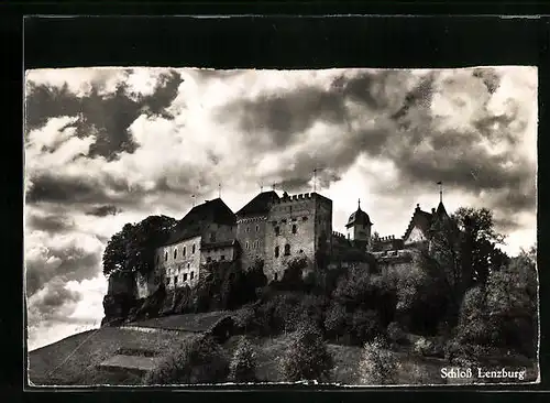 AK Lenzburg, Blick zum Schloss