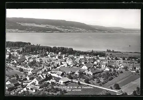 AK Yvonand, Yvonand et le Lac de Neuchatel, Vue aèrienne