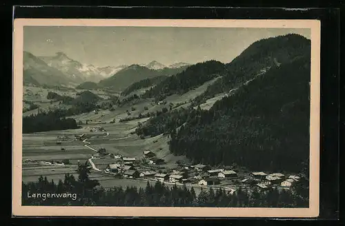 AK Langenwang im Allgäu, Totalansicht aus der Vogelschau