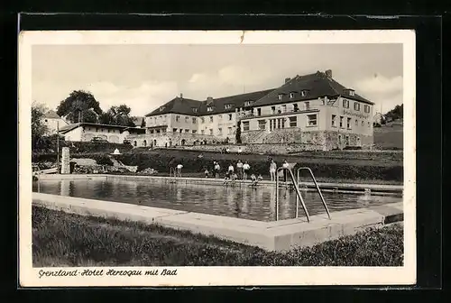 AK Herzogau, Grenzland - Hotel mit Bad