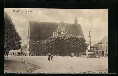 AK Jüterbog, Blick zum Rathaus