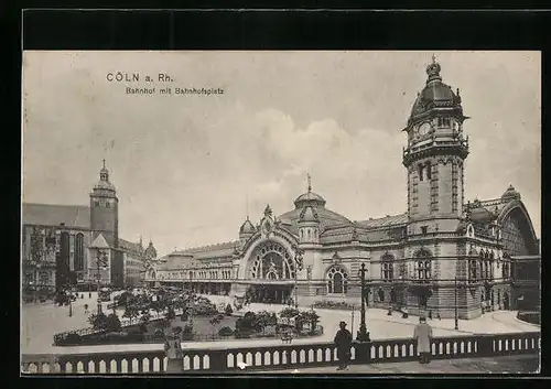 AK Cöln a. Rh., Bahnhof mit Bahnhofsplatz