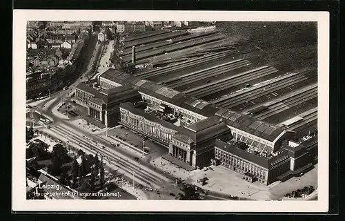 AK Leipzig, Hauptbahnhof vom Flugzeug aus