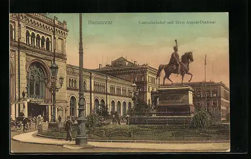 AK Hannover, Zentralbahnhof und Ernst August-Denkmal