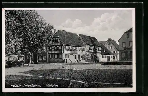 AK Hofheim /Mainfranken, Marktplatz mit Geschäften